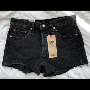 Black Levi Jean Shorts. Size 28.